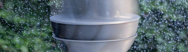 Natuurlijke ventilatie via het dak met een windgedreven ventilator